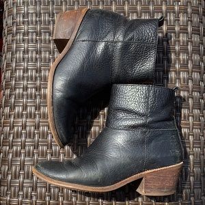 Madewell Black leather boots